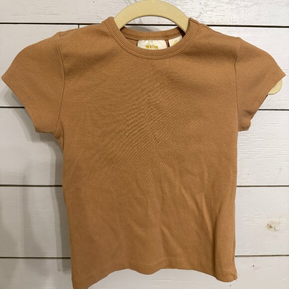 Super cute, slightly cropped Maeve Tee - Picture 1 of 2